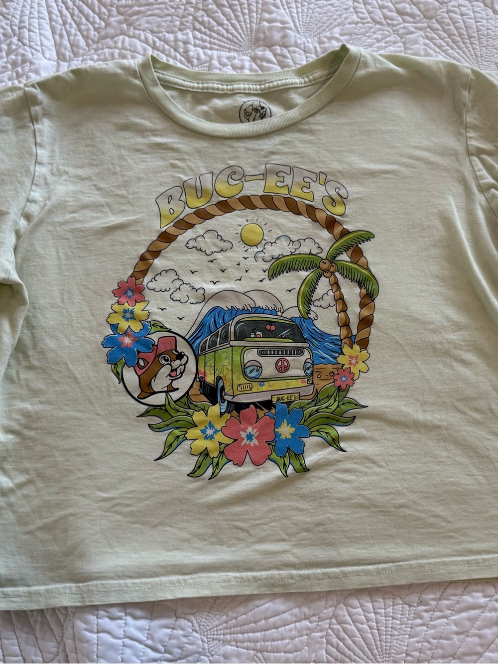 Buc-ee's Kids XL Light Green Graphic Tee - Beach Van Design